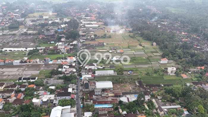 Lahan Kosong Dijual di Ubud, Gianyar, Luas 2200m2 Area Strategis Lahan Kosong Dijual di Ubud, Gianyar, Luas 2200m2 Area Strategis