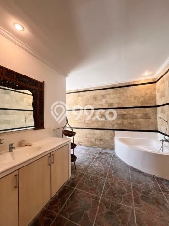 Vila di , Luas 0m2m², For Rent, Lingkungan Asri Vila di , Luas 0m2m², For Rent, Lingkungan Asri