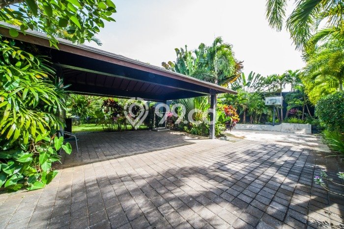 HARGA MENARIK! Vila di , Dimensi 1127m2m², Lokasi Premium dengan akses bagus HARGA MENARIK! Vila di , Dimensi 1127m2m², Lokasi Premium dengan akses bagus