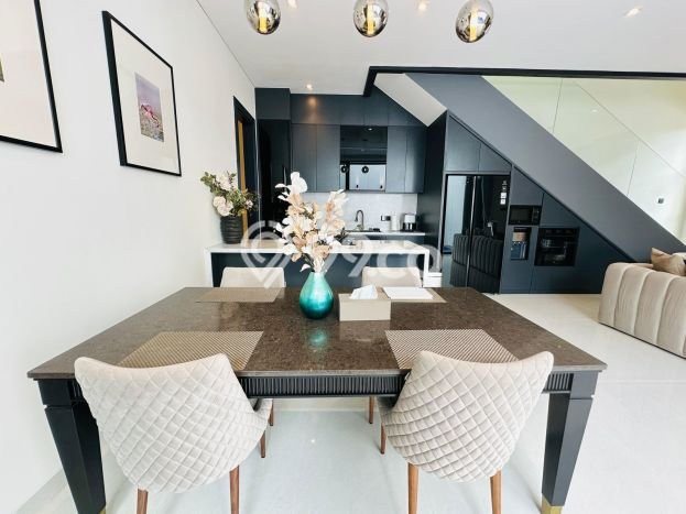 Vila di , Area 200m2m², Dekat ke Pusat Kota Vila di , Area 200m2m², Dekat ke Pusat Kota