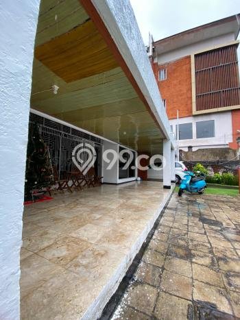 Hunian Elit LB 800m2 Siap Huni Desain Elegan di Renon, Denpasar Hunian Elit LB 800m2 Siap Huni Desain Elegan di Renon, Denpasar