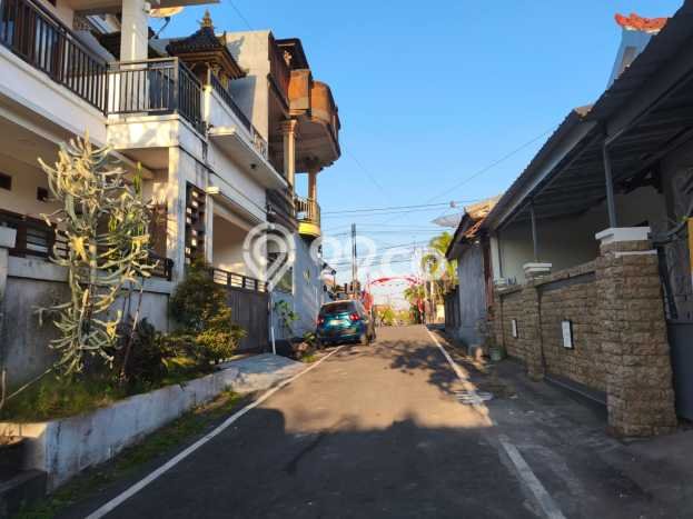 Rumah Luas Asri 2 KT Siap Pakai di Benoa Badung Rumah Luas Asri 2 KT Siap Pakai di Benoa Badung