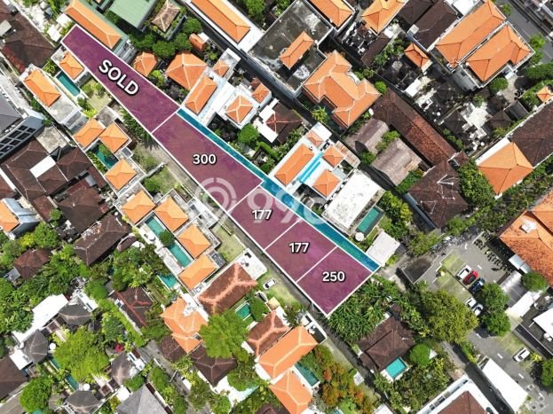 Tanah Dijual Area Strategis di Seminyak Badung 177m2 Tanah Dijual Area Strategis di Seminyak Badung 177m2