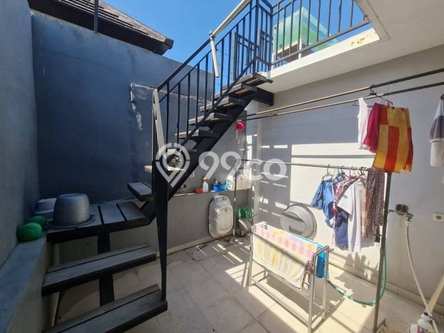 Ready to Use! Luxury House LT 150m2 Desain Modern di Renon Ready to Use! Luxury House LT 150m2 Desain Modern di Renon