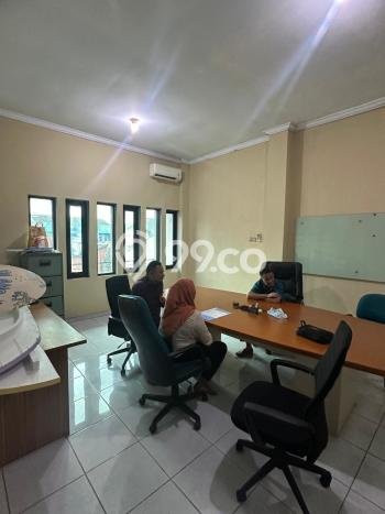 Gudang Bagus Dijual di Srengseng Jakarta Barat Strategis Cocok untuk Kembangkan Bisnis Gudang Bagus Dijual di Srengseng Jakarta Barat Strategis Cocok untuk Kembangkan Bisnis