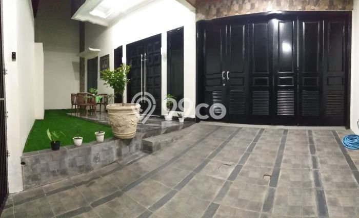 Hunian Mewah Siap Huni LT 221m2 di Pamulang, Tangerang Selatan Hunian Mewah Siap Huni LT 221m2 di Pamulang, Tangerang Selatan