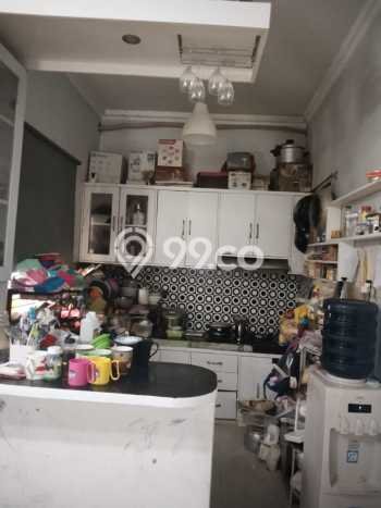 Hunian Nyaman Asri 2 KT Siap Pakai di Bintaro Tangerang Selatan Hunian Nyaman Asri 2 KT Siap Pakai di Bintaro Tangerang Selatan