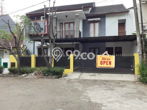 Rumah sewa siap pakai 4 Kamar Tidur di Bintaro, Tangerang Selatan Rumah sewa siap pakai 4 Kamar Tidur di Bintaro, Tangerang Selatan