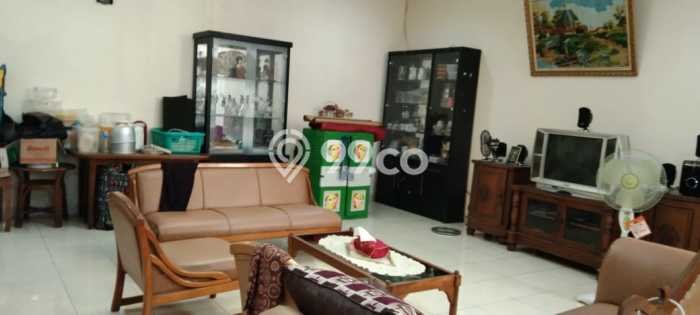 For Sale Rumah 4 Kamar Lokasi Strategis Nyaman dan Strategis di Serpong Utara For Sale Rumah 4 Kamar Lokasi Strategis Nyaman dan Strategis di Serpong Utara