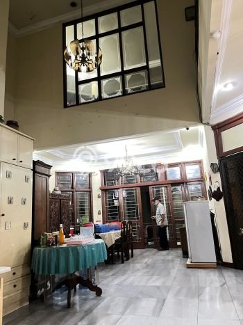 Ready to Use! Premium House LT 369m2 Desain Modern di Tanjung Barat Ready to Use! Premium House LT 369m2 Desain Modern di Tanjung Barat