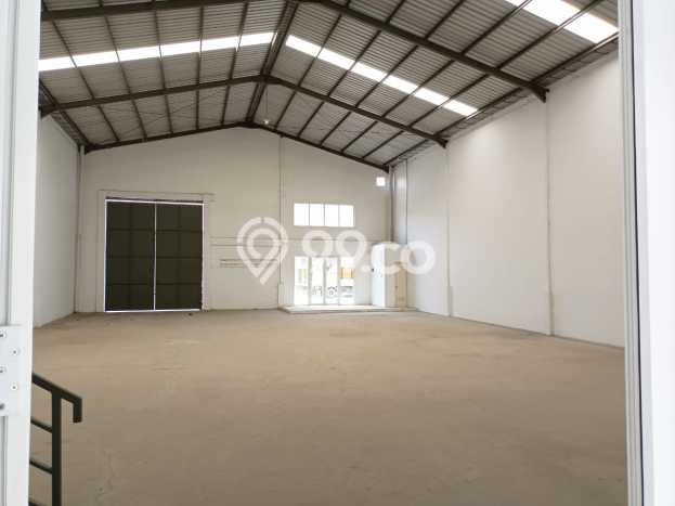 Unit Gudang Dijual di Pakuhaji Tangerang Luas Bangunan 480m2 Unit Gudang Dijual di Pakuhaji Tangerang Luas Bangunan 480m2