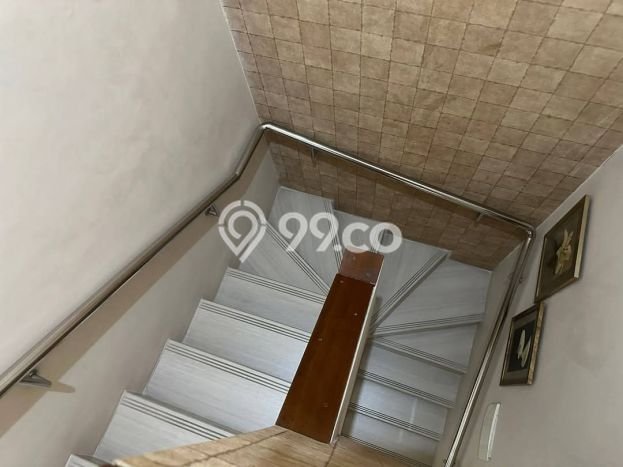 Rumah Modern 4 KT di Kota Wisata Jakarta Timur Unfurnished Rumah Modern 4 KT di Kota Wisata Jakarta Timur Unfurnished
