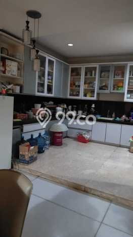 Hunian Eksklusif Siap Huni LT 280m2 di Kebon Jeruk, Jakarta Barat Hunian Eksklusif Siap Huni LT 280m2 di Kebon Jeruk, Jakarta Barat