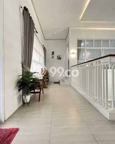 For Sale! Premium House LT 278m2 Desain Elegan di Kota Wisata For Sale! Premium House LT 278m2 Desain Elegan di Kota Wisata