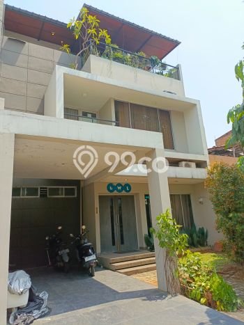 Hunian Mewah LB 250m2 Siap Huni Desain Elegan di Raffles Hills, Jakarta Timur Hunian Mewah LB 250m2 Siap Huni Desain Elegan di Raffles Hills, Jakarta Timur