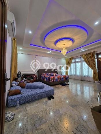 Rumah Eksklusif Dijual LT 527m2 di Pulo Gadung, Jakarta Timur Rumah Eksklusif Dijual LT 527m2 di Pulo Gadung, Jakarta Timur
