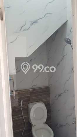 Rumah Modern 3 KT di Setu Jakarta Timur Unfurnished Rumah Modern 3 KT di Setu Jakarta Timur Unfurnished