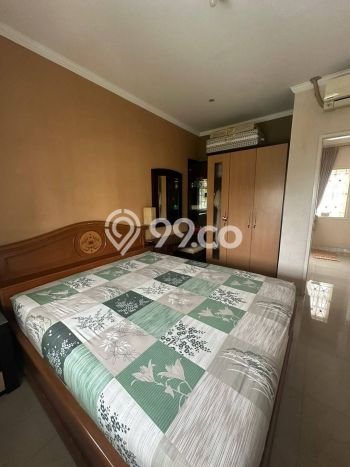 Rumah Modern 4 KT di Kota Wisata Jakarta Timur Unfurnished Rumah Modern 4 KT di Kota Wisata Jakarta Timur Unfurnished