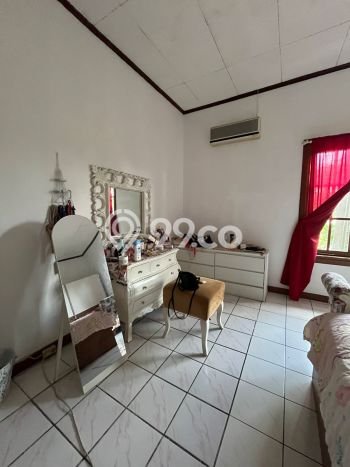 Jual Rumah Luas Megah Dengan View Cantik di Cipinang, Jakarta Timur Jual Rumah Luas Megah Dengan View Cantik di Cipinang, Jakarta Timur