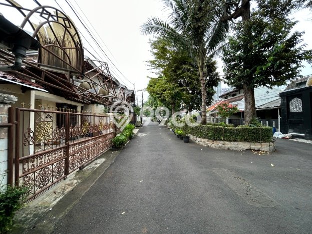Dijual Rumah Premium dengan Fasilitas Sekitar Lengkap di Tebet, Jakarta Selatan Dijual Rumah Premium dengan Fasilitas Sekitar Lengkap di Tebet, Jakarta Selatan