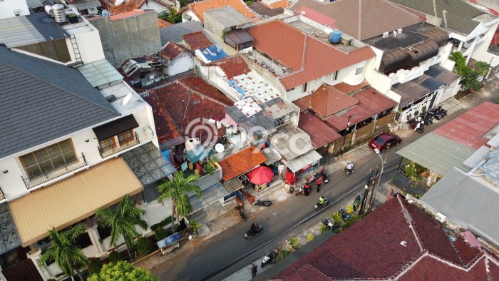 Dijual Hunian Mewah dengan Fasilitas Sekitar Lengkap di Tebet, Jakarta Selatan Dijual Hunian Mewah dengan Fasilitas Sekitar Lengkap di Tebet, Jakarta Selatan