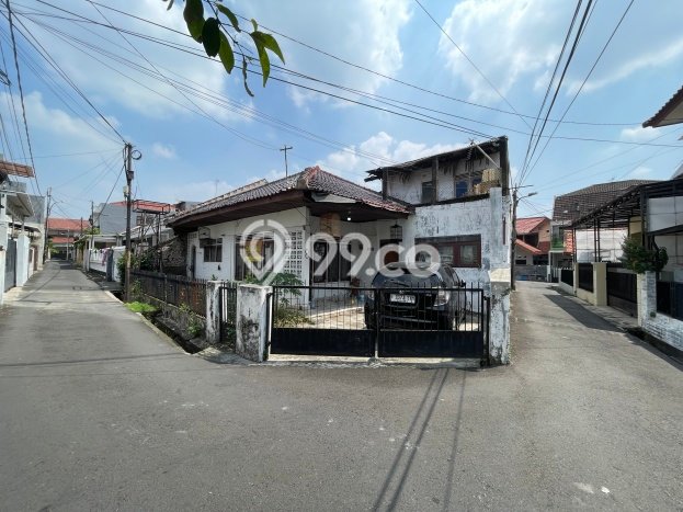 Dijual Rumah Mewah Exclusive di Tebet, Jakarta Selatan Dijual Rumah Mewah Exclusive di Tebet, Jakarta Selatan