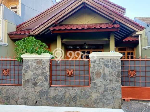 Rumah Luas Asri 3 KT Siap Huni di Pondok Gede Jakarta Timur Rumah Luas Asri 3 KT Siap Huni di Pondok Gede Jakarta Timur