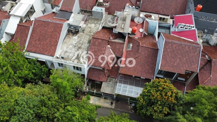 Dijual Hunian Mewah dengan Fasilitas Sekitar Lengkap di Tebet, Jakarta Selatan Dijual Hunian Mewah dengan Fasilitas Sekitar Lengkap di Tebet, Jakarta Selatan