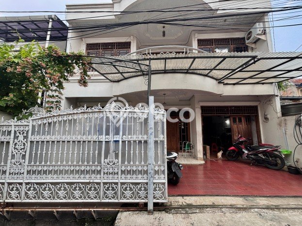 Hot Offer Hunian Mewah Ideal dan Luas di Tebet, Jakarta Selatan Hot Offer Hunian Mewah Ideal dan Luas di Tebet, Jakarta Selatan