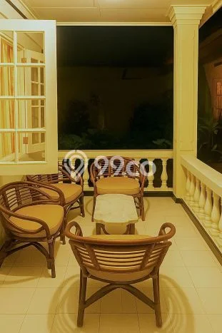 Hot Offer Hunian Mewah Ideal dan Luas di Pasar Kliwon, Surakarta Hot Offer Hunian Mewah Ideal dan Luas di Pasar Kliwon, Surakarta