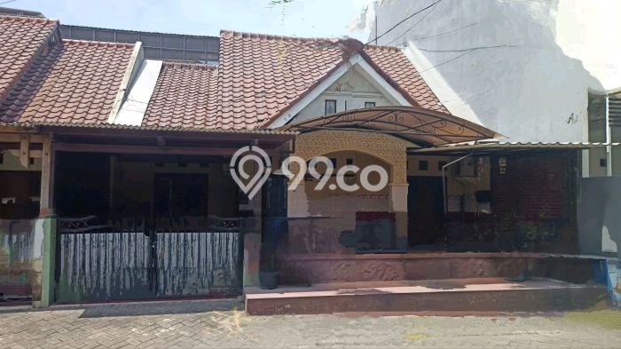 Dijual Rumah Strategis Bagus Punya 3 KT di Wiyung Surabaya SHM Dijual Rumah Strategis Bagus Punya 3 KT di Wiyung Surabaya SHM