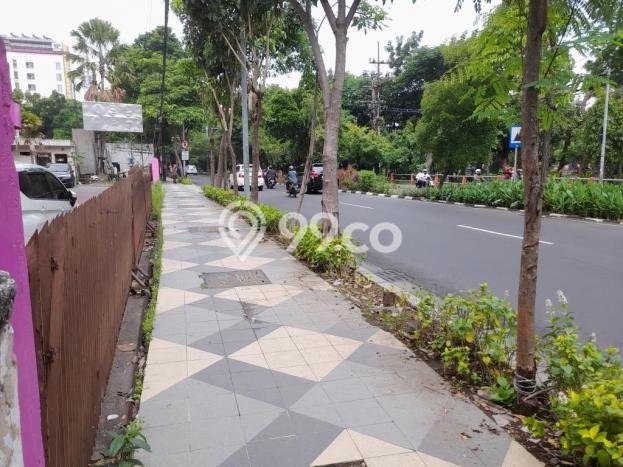 Unit Ruko Dijual di Genteng Surabaya 1200m2 Unit Ruko Dijual di Genteng Surabaya 1200m2