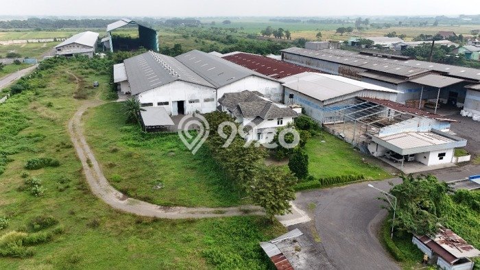 FOR SALE! Gudang di Pungging Mojokerto, LT 78570m2, LB 30000m2 FOR SALE! Gudang di Pungging Mojokerto, LT 78570m2, LB 30000m2