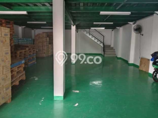 Untuk Dijual! Gudang di Daan Mogot Jakarta Barat LT 180m2 / LB 180m2 Kawasan Strategis Untuk Dijual! Gudang di Daan Mogot Jakarta Barat LT 180m2 / LB 180m2 Kawasan Strategis