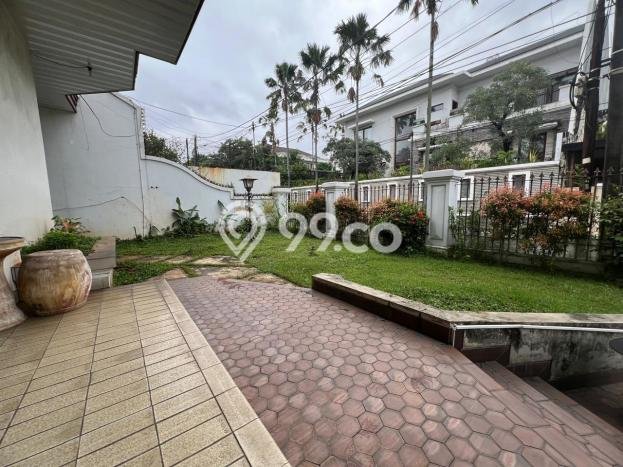 Siap Huni Rumah Mewah 5 Kamar di Kebon Jeruk Dekat ke Mana Saja Siap Huni Rumah Mewah 5 Kamar di Kebon Jeruk Dekat ke Mana Saja
