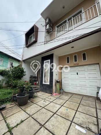 Rumah sewa siap huni 4 KT di Green garden, Jakarta Barat Rumah sewa siap huni 4 KT di Green garden, Jakarta Barat