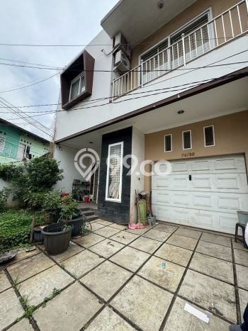 Rumah sewa siap huni 4 KT di Green garden, Jakarta Barat Rumah sewa siap huni 4 KT di Green garden, Jakarta Barat