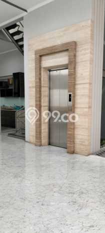 Rumah Luxury Modern Tanpa Renovasi di Permata Buana Jakarta Barat Rumah Luxury Modern Tanpa Renovasi di Permata Buana Jakarta Barat