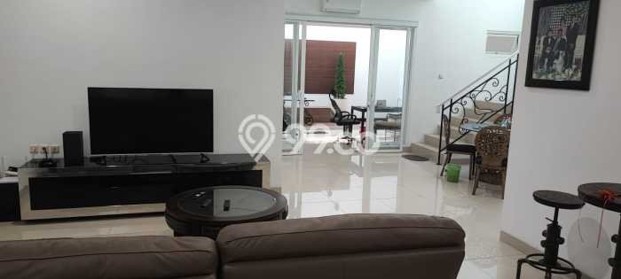 For Sale! Luxury House LT 180m2 Desain Modern di Modernland For Sale! Luxury House LT 180m2 Desain Modern di Modernland
