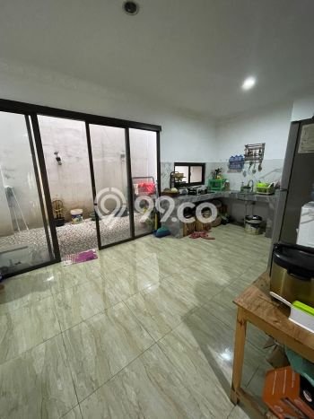 Hunian Elit LB 340m2 Siap Huni Desain Elegan di Meruya, Jakarta Barat Hunian Elit LB 340m2 Siap Huni Desain Elegan di Meruya, Jakarta Barat