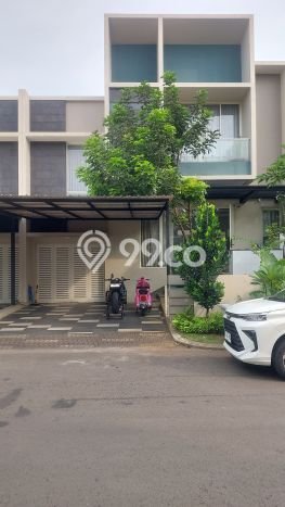 Jual Rumah Luas Megah Dengan View Cantik di Gading Serpong, Tangerang Jual Rumah Luas Megah Dengan View Cantik di Gading Serpong, Tangerang