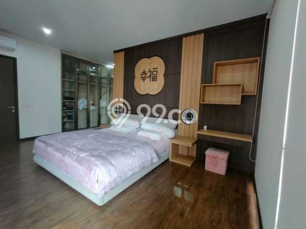 Rumah Elit Modern Siap Huni di BSD Tangerang Rumah Elit Modern Siap Huni di BSD Tangerang