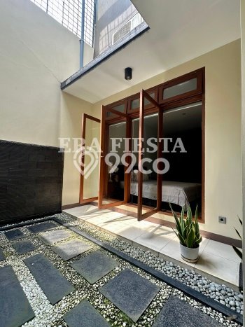 Rumah Luxury Modern Tanpa Renovasi di BSD Tangerang Rumah Luxury Modern Tanpa Renovasi di BSD Tangerang
