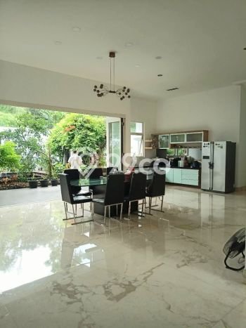 Rumah Mewah LB 750m2 Siap Pakai Desain Elegan di BSD Bukit Golf, Tangerang Rumah Mewah LB 750m2 Siap Pakai Desain Elegan di BSD Bukit Golf, Tangerang