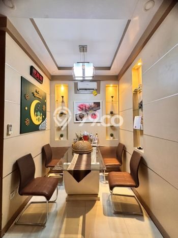 Rumah Elit LB 140m2 Siap Pakai Desain Elegan di Graha Raya, Tangerang Selatan Rumah Elit LB 140m2 Siap Pakai Desain Elegan di Graha Raya, Tangerang Selatan