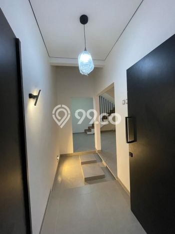Rumah Eksklusif Siap Huni di Tangerang Selatan Fasilitas Premium Rumah Eksklusif Siap Huni di Tangerang Selatan Fasilitas Premium