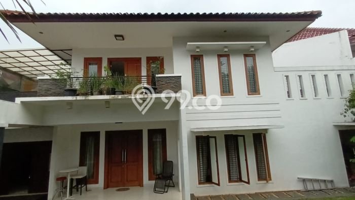 Ready to Use! Luxury House LT 487m2 Desain Elegan di Bintaro Ready to Use! Luxury House LT 487m2 Desain Elegan di Bintaro