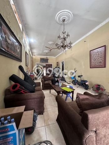 Rumah Mewah LB 200m2 Siap Huni Desain Elegan di Setiabudi, Jakarta Selatan Rumah Mewah LB 200m2 Siap Huni Desain Elegan di Setiabudi, Jakarta Selatan