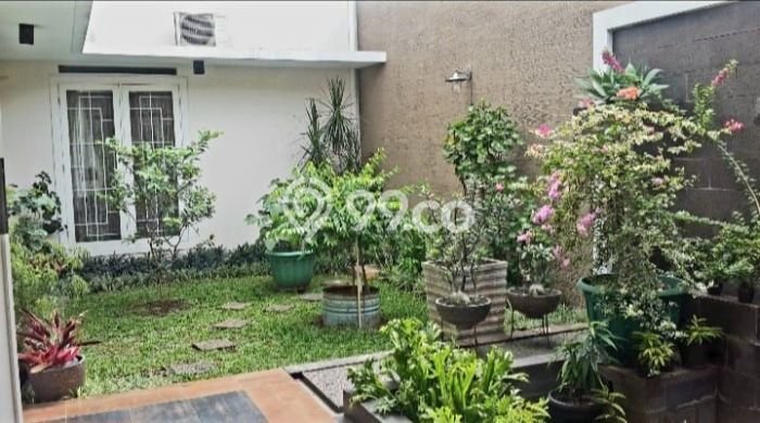 Hunian Eksklusif Siap Huni LT 600m2 di Menteng, Jakarta Pusat Hunian Eksklusif Siap Huni LT 600m2 di Menteng, Jakarta Pusat