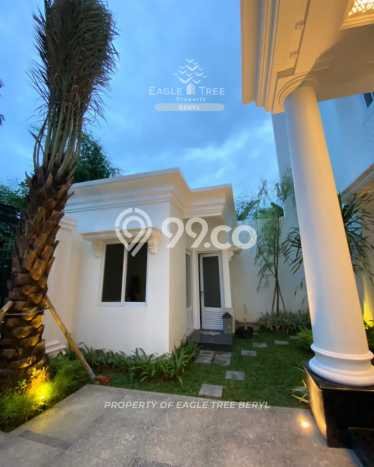 Rumah Elit Modern Siap Huni di Pondok Indah Jakarta Selatan Rumah Elit Modern Siap Huni di Pondok Indah Jakarta Selatan